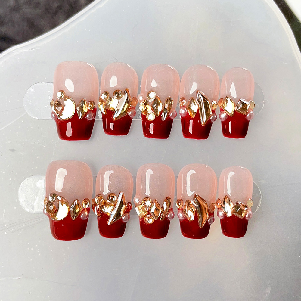 Nail Art Elegant - Набор из 10 коротких трапециевидных накладных