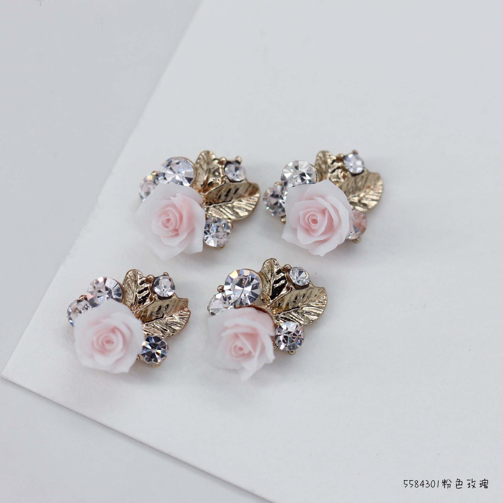 3D-украшения для ногтей в виде – обзор и цена Nail Art Rose Gold